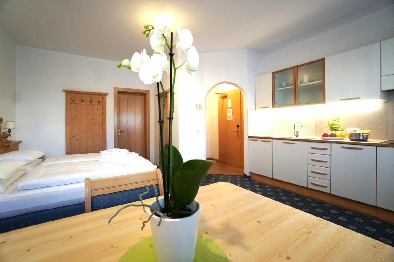 Garni La Dorada Aparthotel Colfosco Εξωτερικό φωτογραφία
