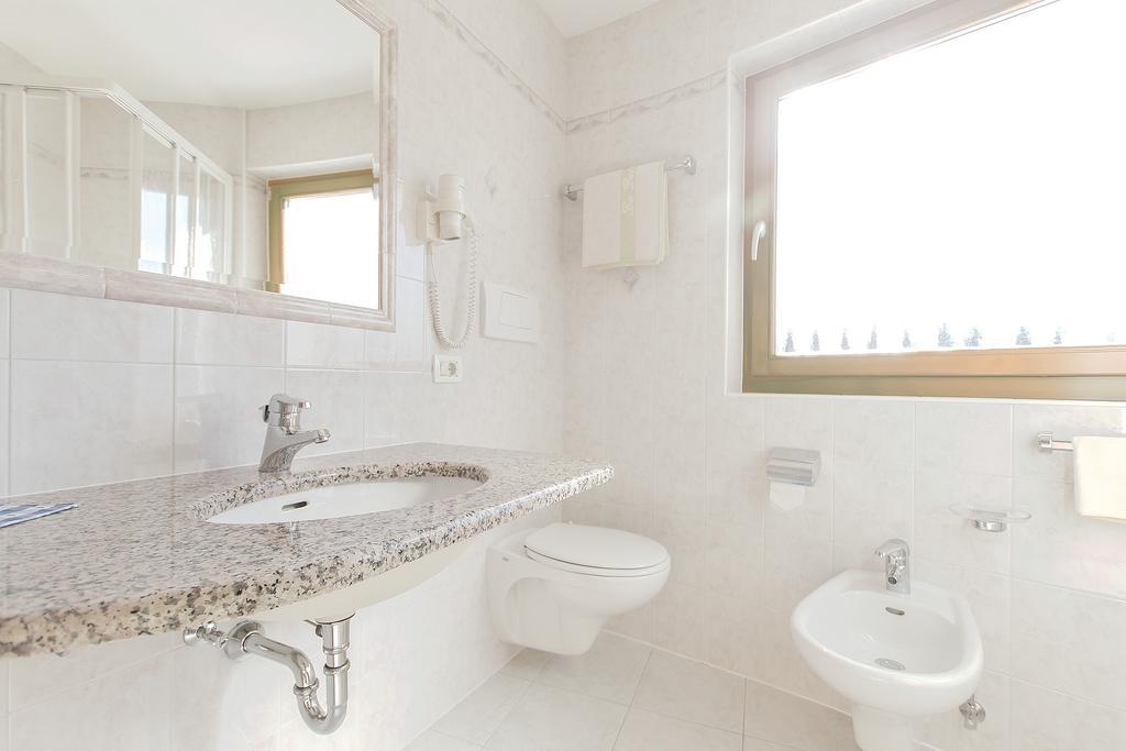 Garni La Dorada Aparthotel Colfosco Εξωτερικό φωτογραφία