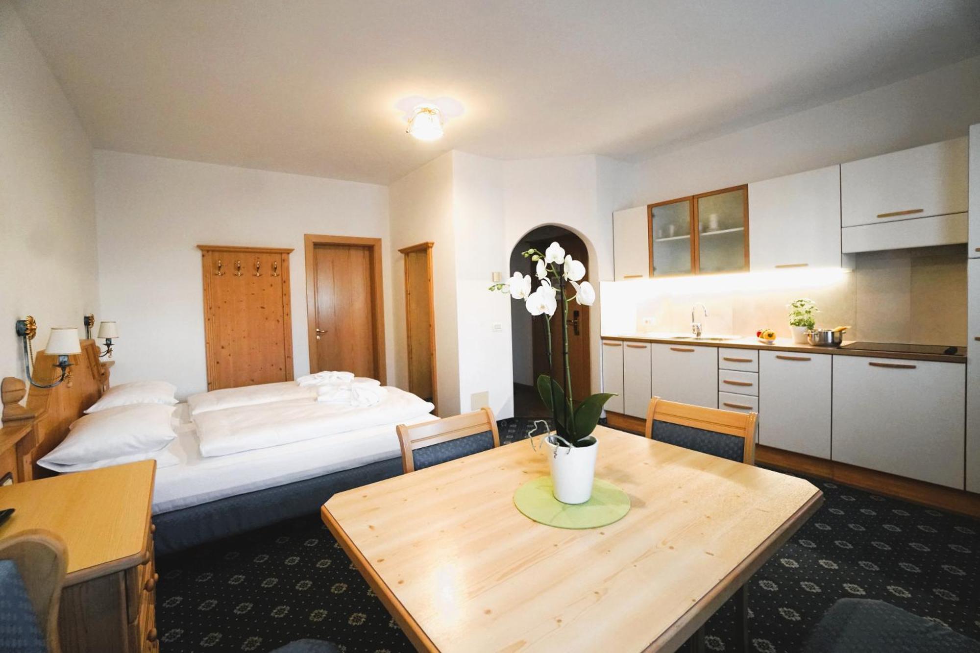 Garni La Dorada Aparthotel Colfosco Εξωτερικό φωτογραφία